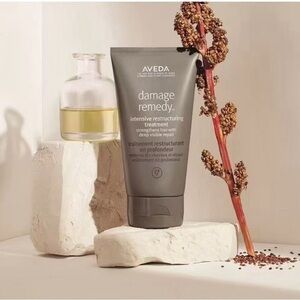NEW AVEDA DAMAGE REMEDY™ INTENSIVE RESTRUCTURING TREATMENT